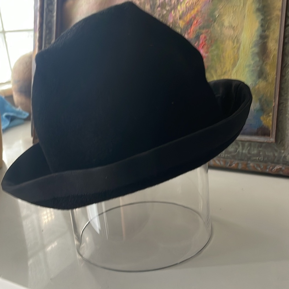 Hermes hat   made in Paris - Picture 5 of 9